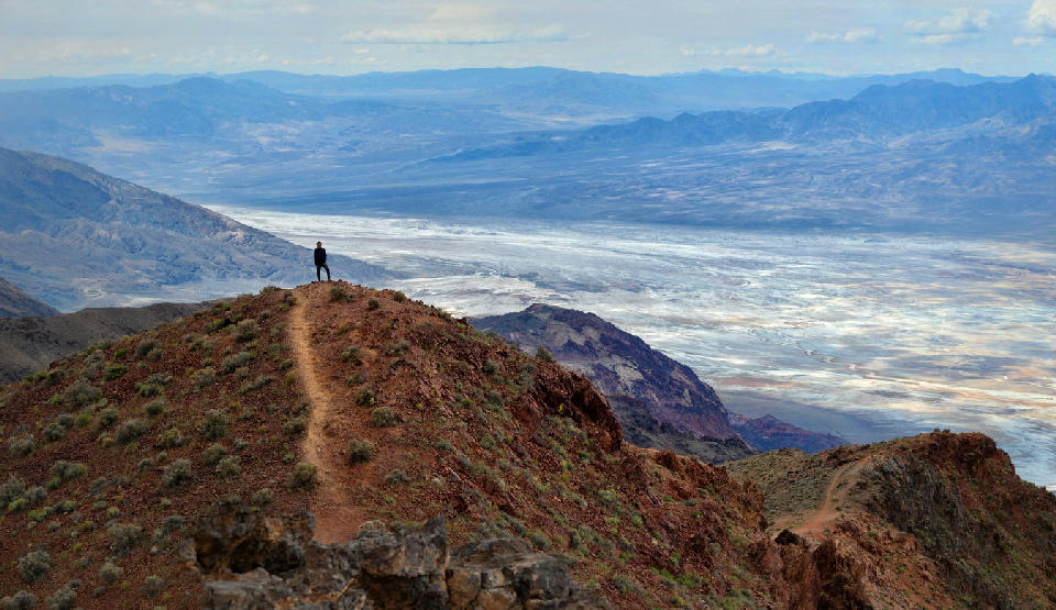 Dantes View Death Valley overlook salt flats panoramic ridge viewpoint California