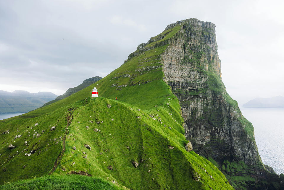 Kallur Lighthouse, Kalsoy