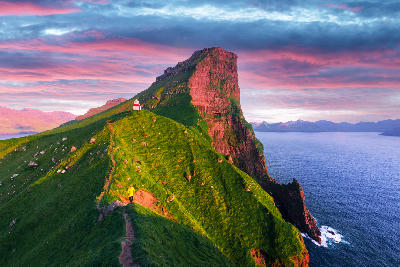 Kallur Lighthouse, Kalsoy