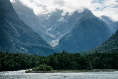Milford Sound / Piopiotahi, South Island, New Zealand