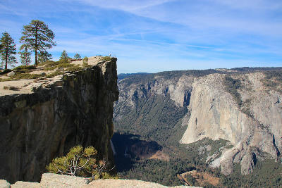Taft Point cliff edge overlooking Yosemite Valley and El Capitan in Yosemite National Park, California.