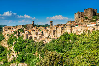 Medieval town of Sorano built on volcanic tuff cliffs in southern Tuscany, Italy.