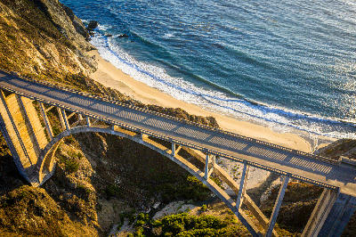 Bixby Creek Bridge on the Big Sur coast along the Pacific Ocean, California.