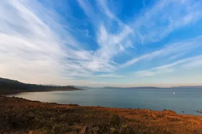 Great Lake at Middle Brandum in evening light on Tasmania’s Central Plateau, Australia.