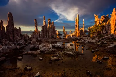 Mono Lake South Tufa sunset reflections tufa towers California Eastern Sierra