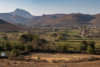 View over Nieu-Bethesda village with Compassberg rising above the Karoo landscape in the Eastern Cape, South Africa.
