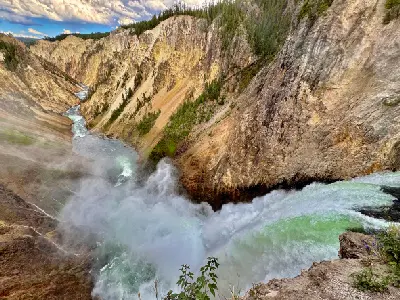 View from the end of the Brink of the Lower Falls trail looking into the Grand Canyon of the Yellowstone
