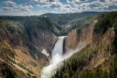 Lower Falls of the Yellowstone River viewed from the Grand Canyon of the Yellowstone