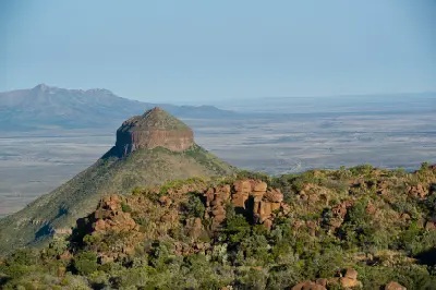 Flat-topped mountain and Karoo plains viewed from the Valley of Desolation in Camdeboo National Park near Graaff-Reinet, Eastern Cape, South Africa.