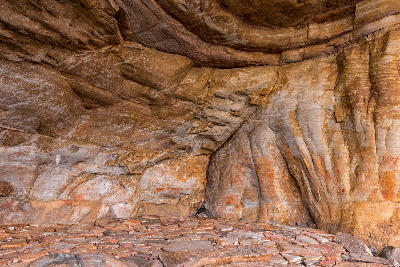 Sandstone rock shelter containing faded San rock art at Truitjieskraal in the Cederberg Mountains, Western Cape, South Africa.