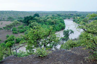 Elevated view of the Limpopo River valley in Botswana's Tuli Block, showing winding river channels, riparian woodland and the rugged landscapes of the Greater Mapungubwe region.