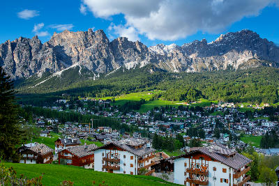 Cortina d’Ampezzo, an alpine town set within the Dolomites in northern Italy.