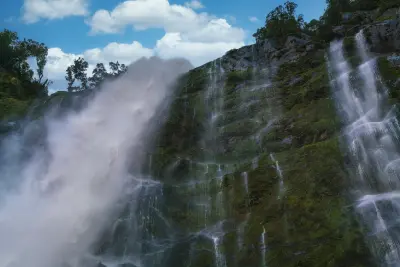 Waterfall cliffs in Milford Sound, New Zealand