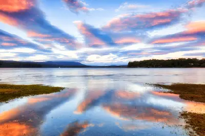 https://chatgpt.com/c/6a871c5d-22c0-83ea-93fe-d2558d0665cf#:~:text=Colourful%20sunset%20clouds%20reflected%20in%20Lake%20St%20Clair%20at%20Platypus%20Bay%20in%20Tasmania%2C%20Australia.