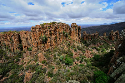 Rock pinnacles and cliffs of the Valley of Desolation in Camdeboo National Park overlooking the Great Karoo near Graaff-Reinet, Eastern Cape, South Africa.