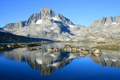 banner peak reflection thousand island lake ansel adams wilderness california alpine lake sierra nevada
